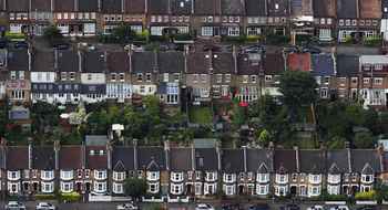 Olympic housing crunch: London landlords evict tenants to gouge tourists